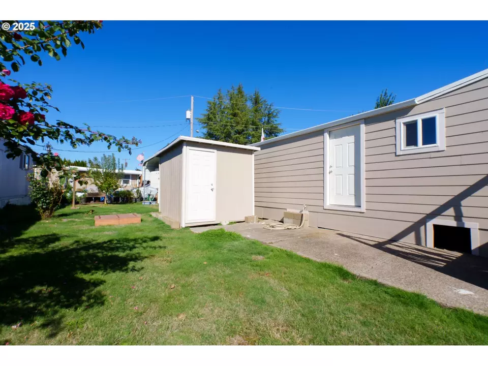  2400 SE Stratus Ave #33, Mcminnville, OR 97128 photo 6