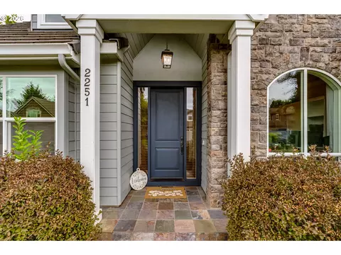 Other - 2251 Comstock Ave, Eugene, OR 97408 photo 1 of 12