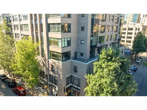 333 NW 9th Ave #412, Portland, OR 97209