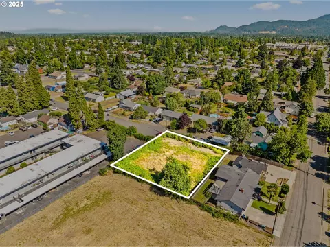 North A, Springfield, OR 97477