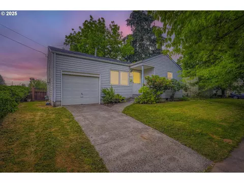 9644 N Van Houten Ave, Portland, OR 97203