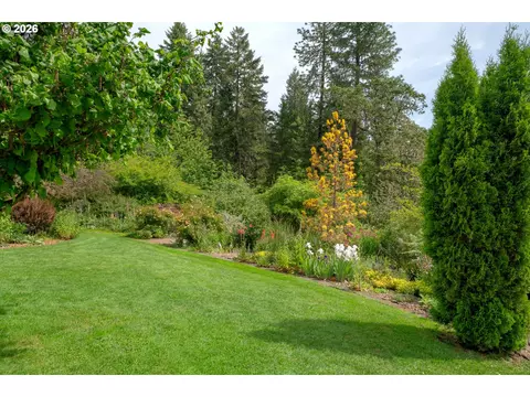31338 Fox Hollow Rd, Eugene, OR 97405 photo 44