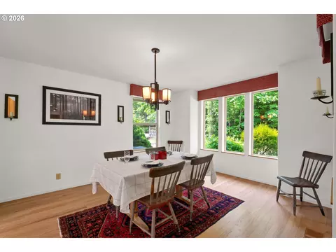31338 Fox Hollow Rd, Eugene, OR 97405 photo 14