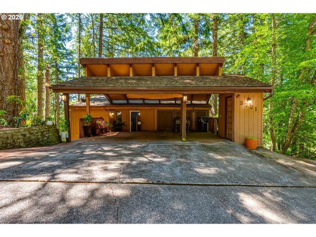 3721 Pine Canyon Dr, Eugene, OR 97405