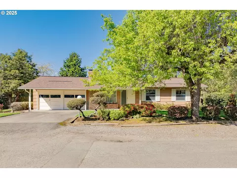5115 NE Ainsworth Ct, Portland, OR 97218