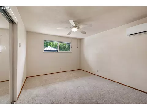 667 Archie St, Eugene, OR 97402 photo 26