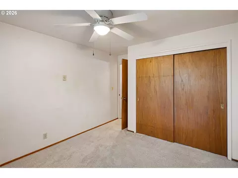 667 Archie St, Eugene, OR 97402 photo 24