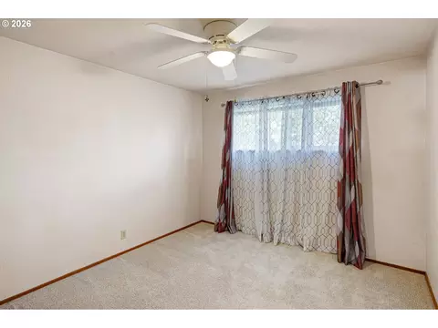 667 Archie St, Eugene, OR 97402 photo 23