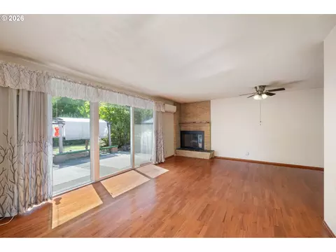 667 Archie St, Eugene, OR 97402 photo 12