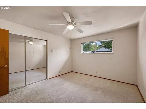667 Archie St, Eugene, OR 97402 photo 27