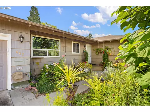 667 Archie St, Eugene, OR 97402 photo 5