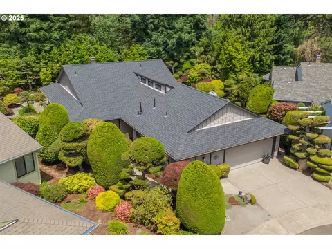 2423 NE 153rd Pl, Portland, OR 97230