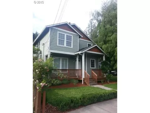 1113 W Powell Blvd, Gresham, OR 97030 photo 1