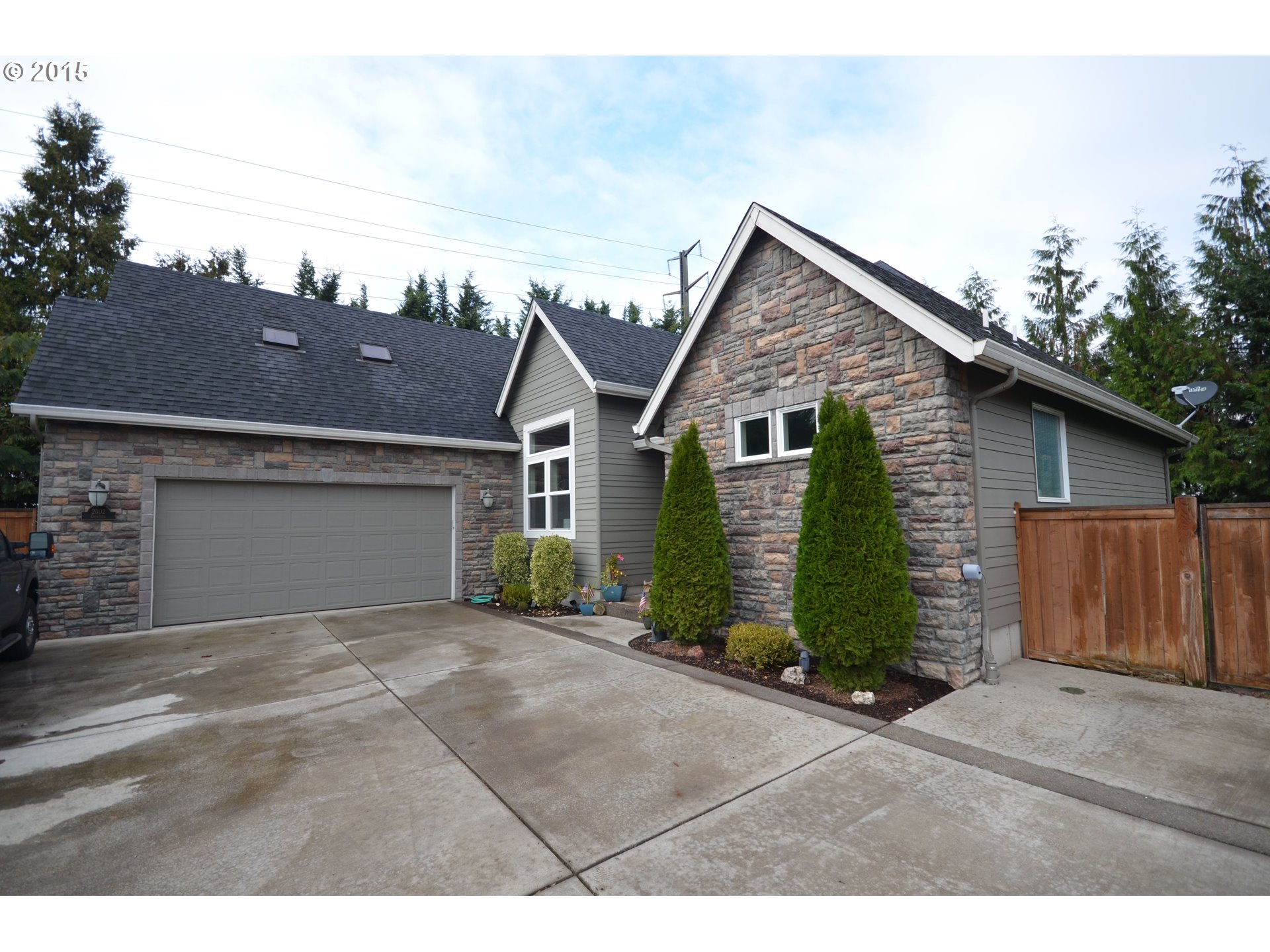 2602 Crowther Dr, Eugene, OR 97404 photo 1