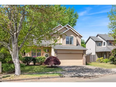 3167 NE 13th Ave, Hillsboro, OR 97124