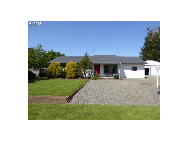 823 E 4th St, Molalla, OR 97038 photo 1