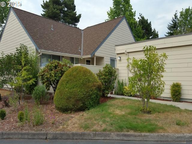 110 NE Village Squire Ave #17, Gresham, OR 97030 photo 1
