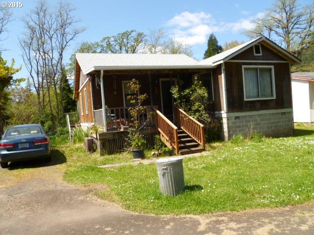 535 S First St, Drain, OR 97435 photo 1