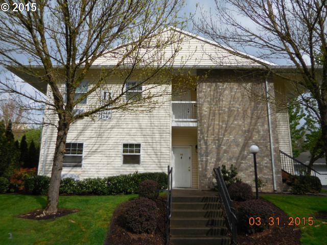 1108 NE Palmblad Dr #302, Gresham, OR 97030 photo 1