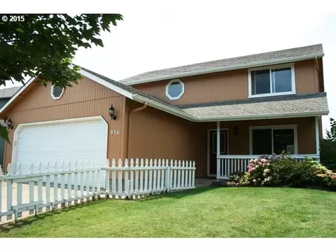 936 S 32nd Pl, Springfield, OR 97478 photo 1