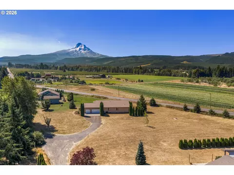 6090 Covey Rd, Mount Hood, OR 97041