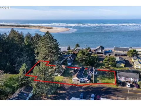 1240 5th Street Loop, Tillamook, OR 97141