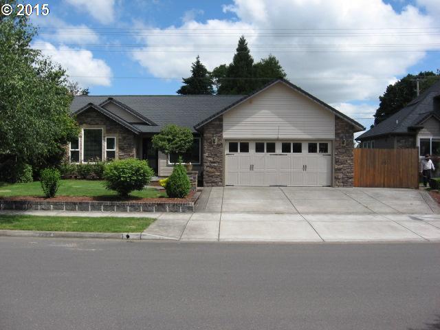 2674 Crowther Dr, Eugene, OR 97404 photo 1