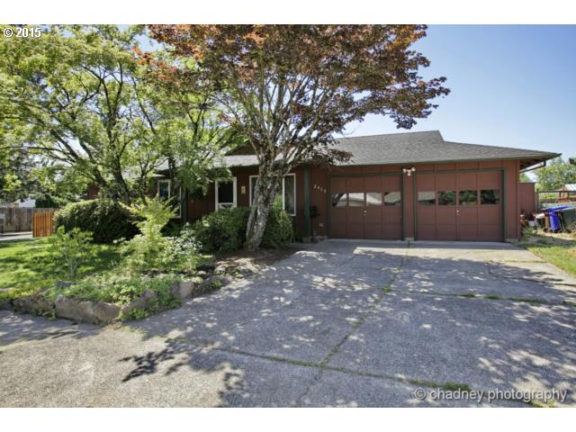 2930 NE 3rd St, Gresham, OR 97030 photo 1