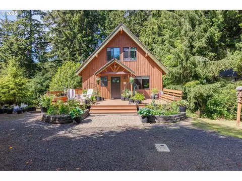 225 4th St, Otter Rock, OR 97369