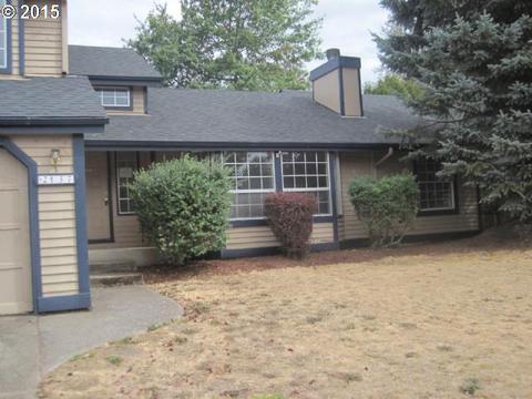 2137 Cosmoledo St, Eugene, OR 97402 photo 1