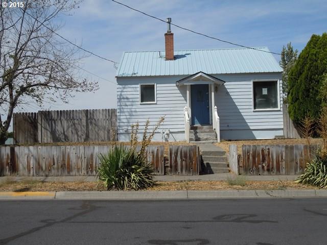 307 E Ridgeway Ave, Hermiston, OR 97838 photo 1