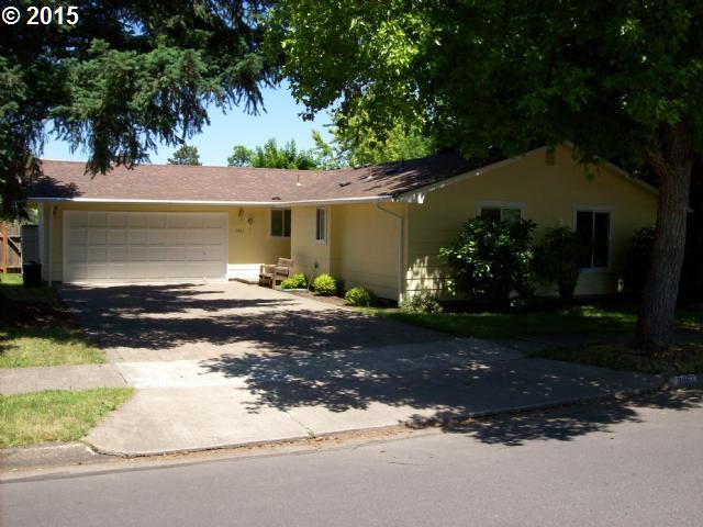3861 Kevington Ave, Eugene, OR 97405 photo 1