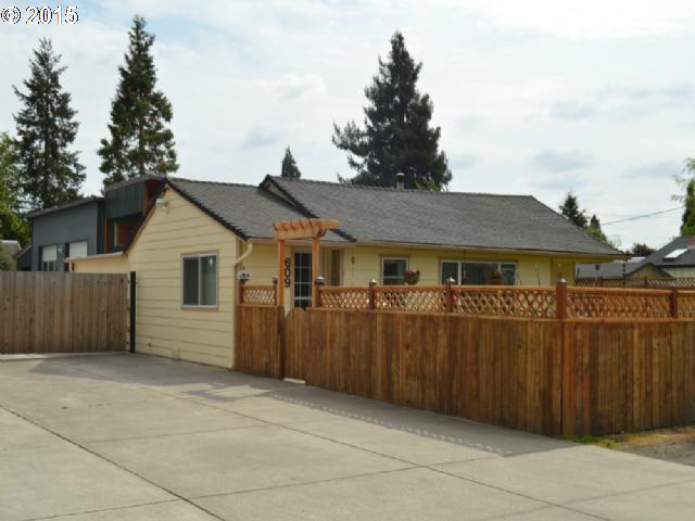 609 W N St, Springfield, OR 97477 photo 1