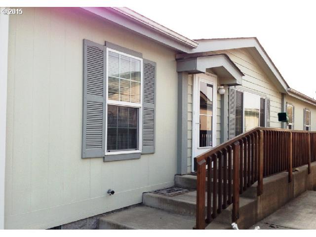 2599 Maia Loop, Springfield, OR 97477 photo 1