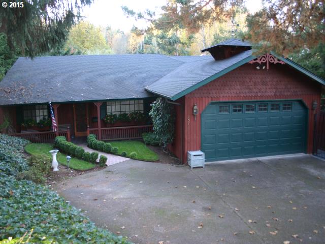 2572 Chambers St, Eugene, OR 97405 photo 1
