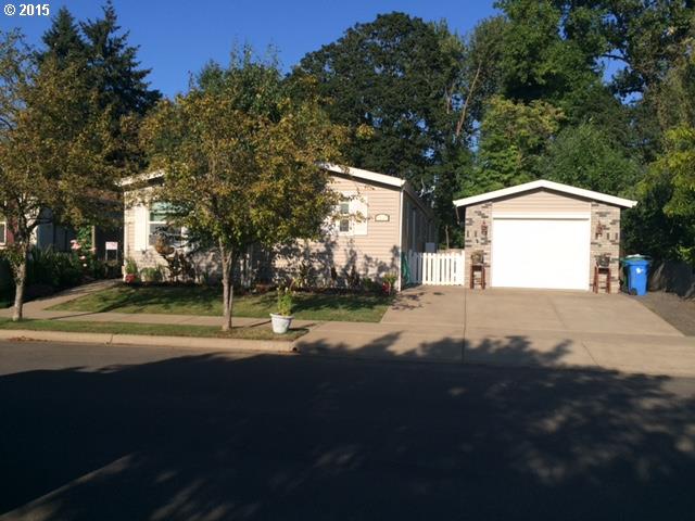 1323 David Ave, Eugene, OR 97404 photo 1