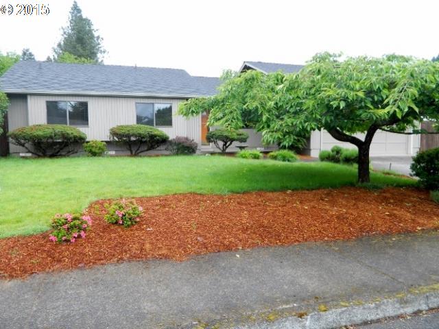 261 Silver Loop, Silverton, OR 97381 photo 1