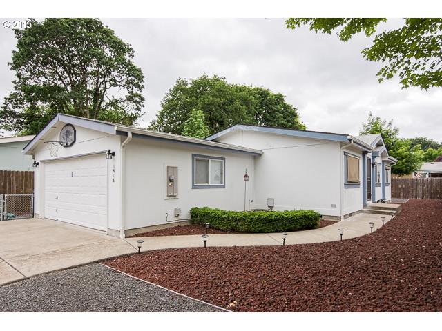 1616 Dotie Dr, Springfield, OR 97477 photo 1