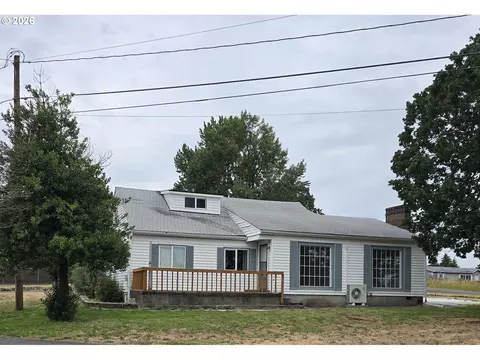 920 Lemont St, Saint Helens, OR 97051