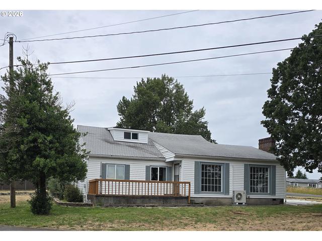 920 Lemont St, Saint Helens, OR 97051