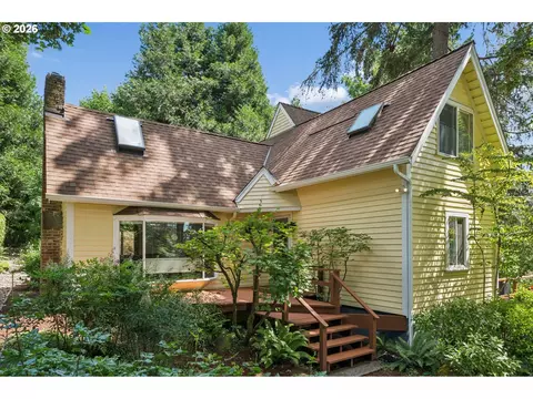 1766 SW Greenway Cir, West Linn, OR 97068