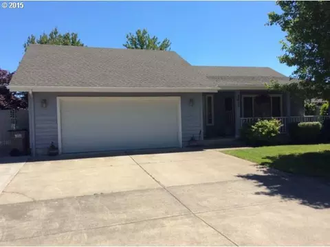 2455 Kalmia St, Eugene, OR 97404 photo 1
