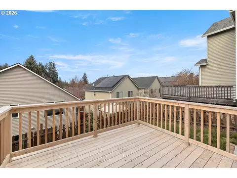 Exterior - 18307 Tupper Rd, Sandy, OR 97055 photo 4 of 6