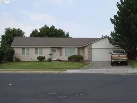 1053 E Main St, Hermiston, OR 97838 photo 1