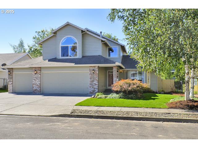 2343 SE Williams Dr, Gresham, OR 97080 photo 1