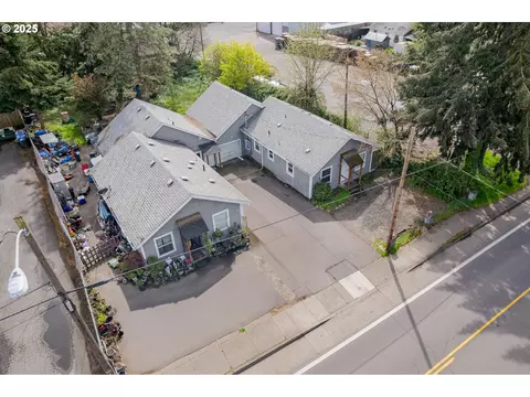 2156 Roosevelt Blvd, Eugene, OR 97402 photo 1