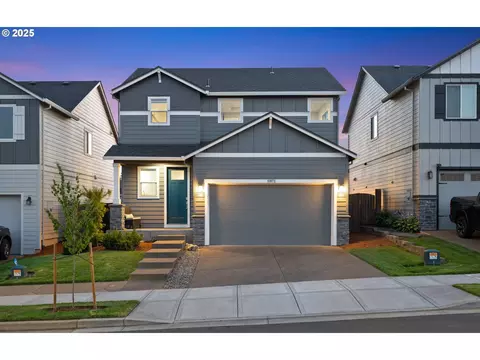 11872 SE Bridal Veil Falls Pl, Happy Valley, OR 97086