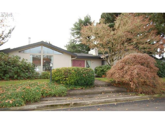 543 Mansfield St, Springfield, OR 97477 photo 1