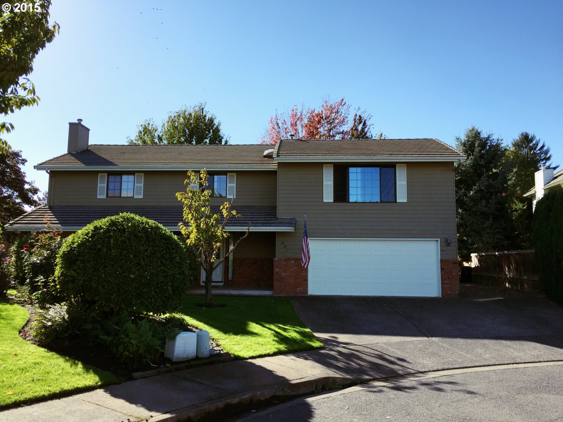 851 Marilyn Ct, Springfield, OR 97477 photo 1