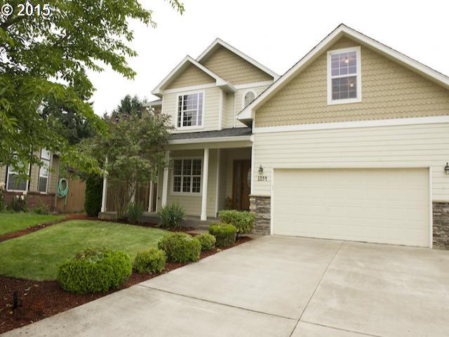 1054 Diamond St, Springfield, OR 97477 photo 1